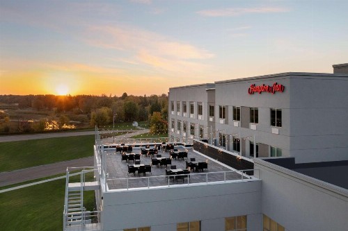 Hampton Inn Warroad Mn - image 8