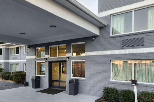 America Best Value Inn and Suites Warsaw - image 3