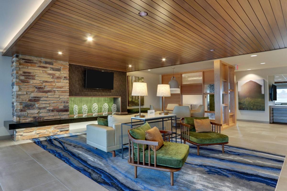 Fairfield Inn and Suites Warsaw - main image
