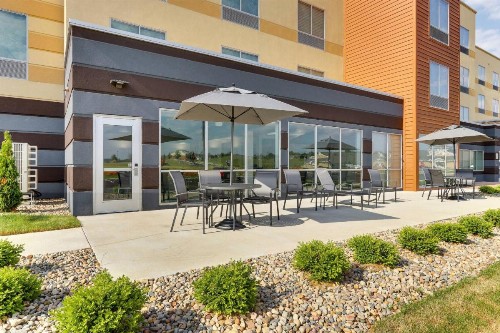 Fairfield Inn and Suites Warsaw - image 10