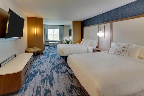 Fairfield Inn and Suites Warsaw - image 19