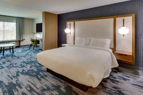Fairfield Inn and Suites Warsaw - image 21