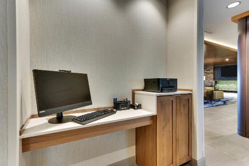 Fairfield Inn and Suites Warsaw - image 22