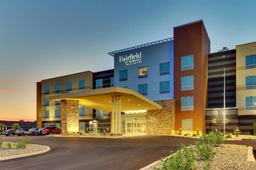 Fairfield Inn and Suites Warsaw - image 6