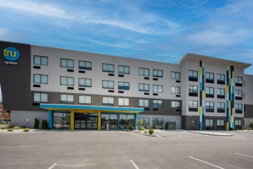 Tru By Hilton Warsaw In - image 1