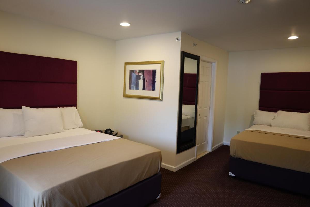 Warwick Motel & Suites - image 5