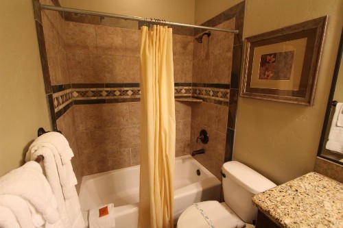 Canyon Villas at Coral Ridge - image 16