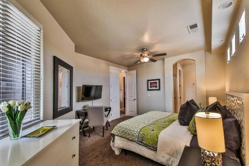 Family Hideaway - image 11