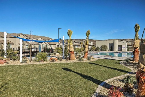 Upscale Townhome with Pool-Near St George and Zion - image 8