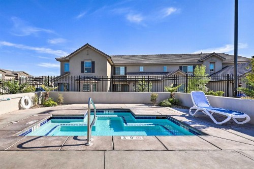 St George Area Townhome with Patio and Pool Access - image 10