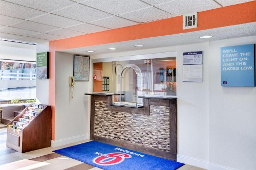 Motel 6-Washington DC - image 8