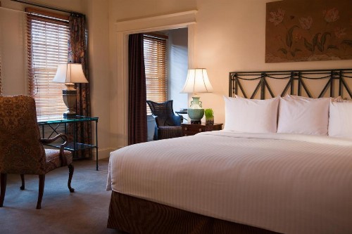 Hotel Lombardy - image 4