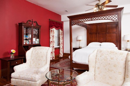 American Guest House - image 12
