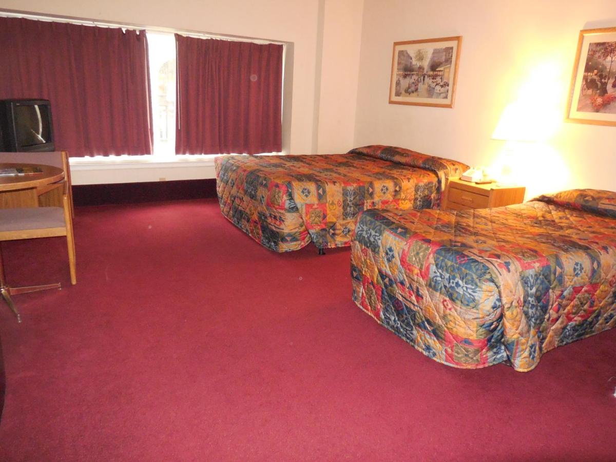 Hotel Harrington - image 5