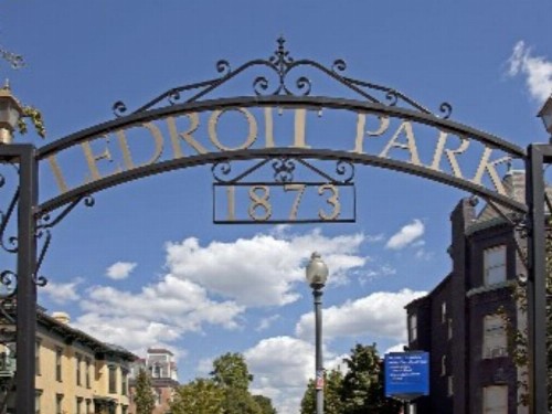 Ledroit Park Renaissance Bed and Breakfast - image 2