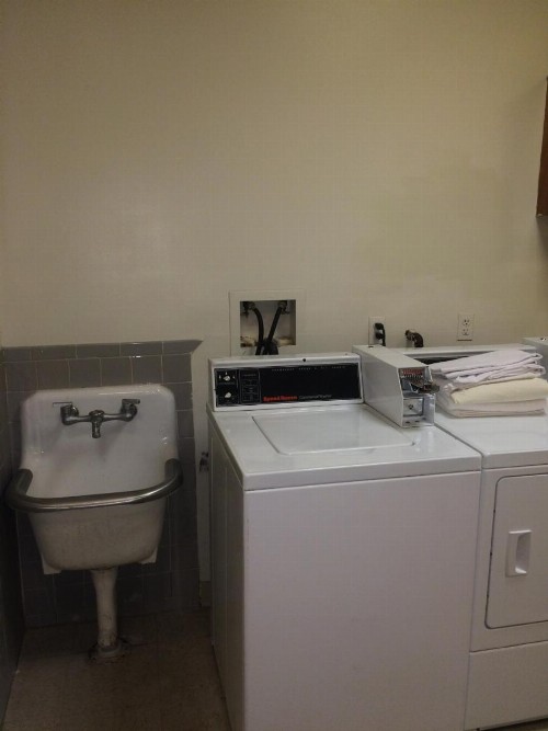 DC International Hostel 1 - image 4