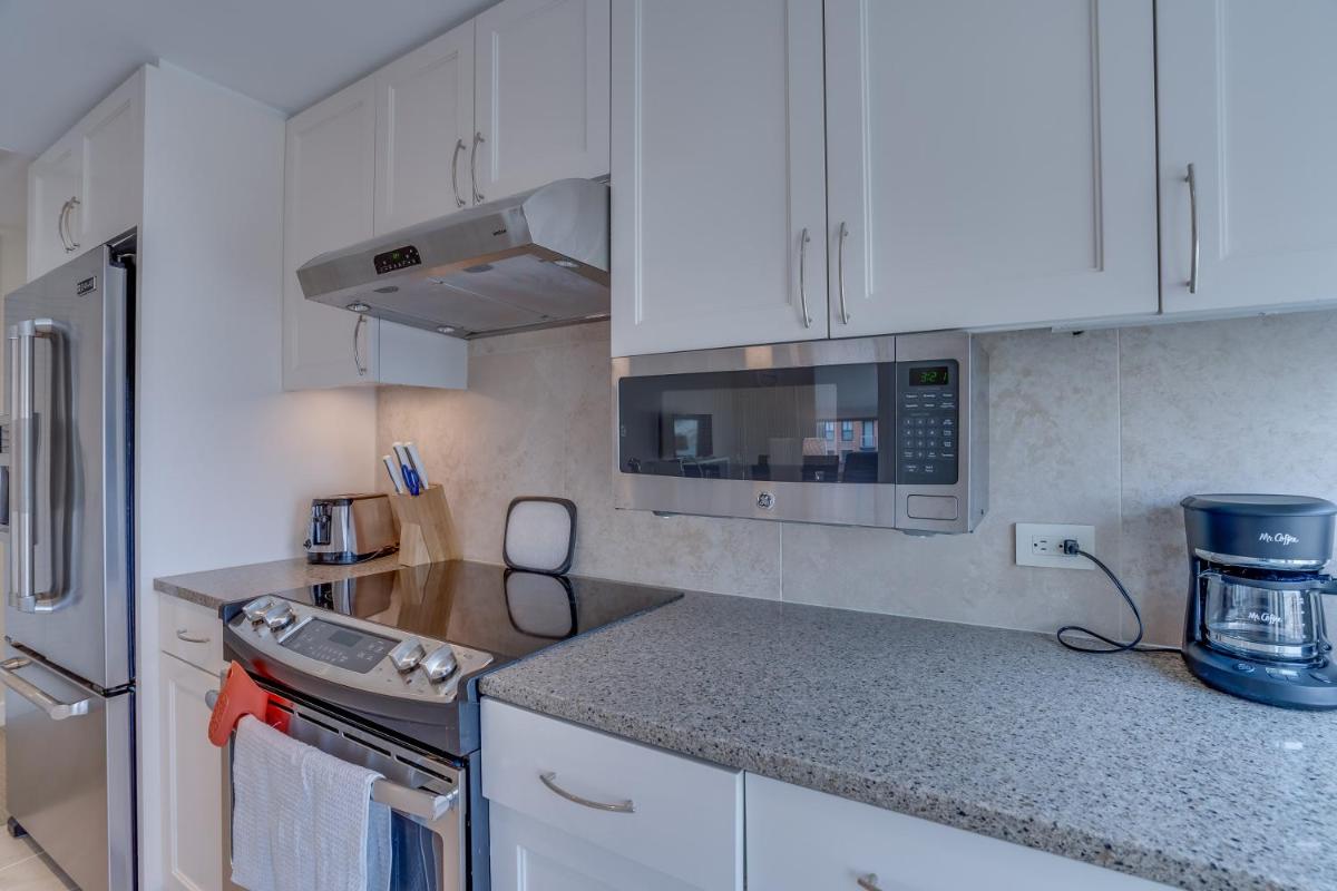Heaven on Washington Fully Furnished Apartments - image 6