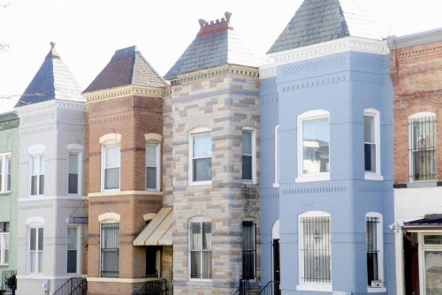 2-bedroom Apartment in DC - image 5