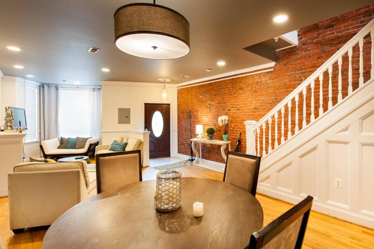 Central DC 3-bedroom Home - image 2
