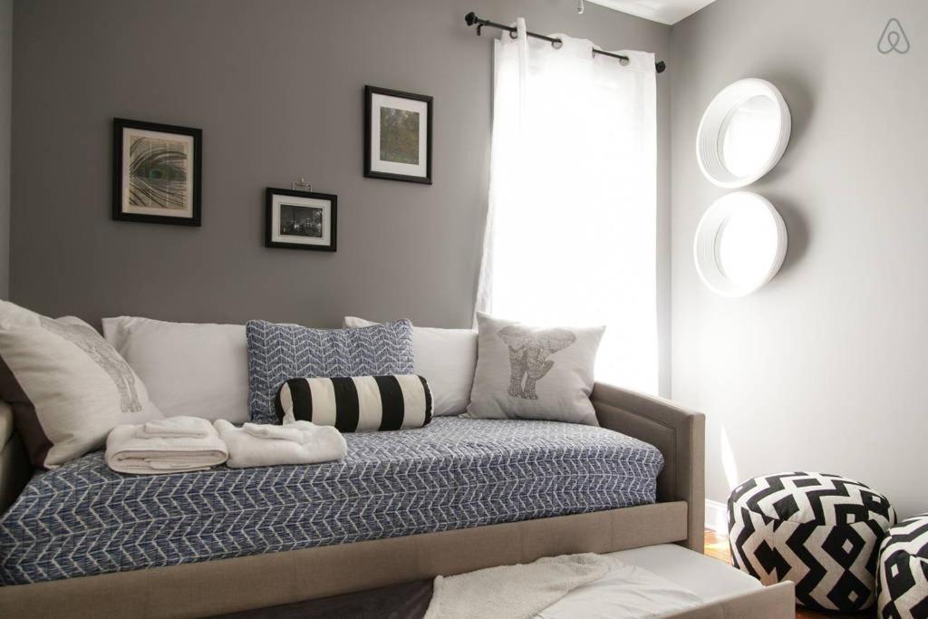 Central DC 3-bedroom Home - image 3