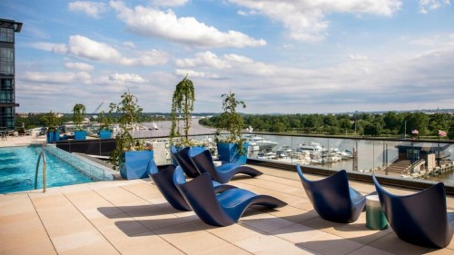 Global Luxury Suites at The Wharf - image 4