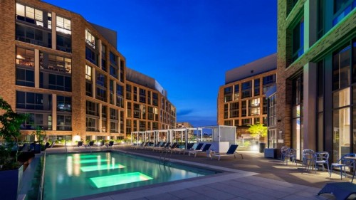 Global Luxury Suites at The Wharf - image 8