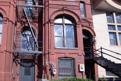 Apt ideally situated in DC walk to metro Dupont Logan & monuments! - image 9
