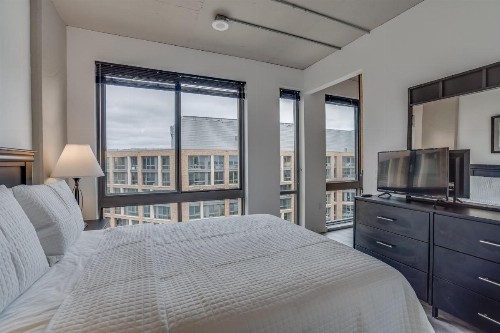 DC Marina Side 30 Day Stays - image 5