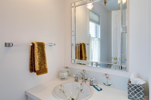 Green Mountain Manor - image 10