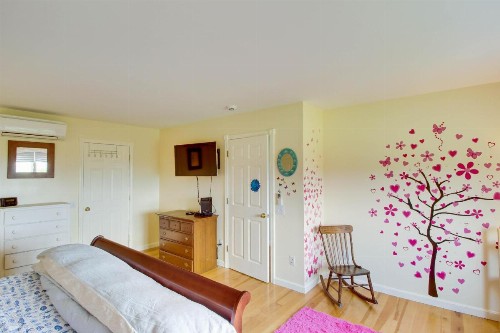 Green Mountain Manor - image 6