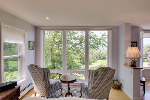 Green Mountain Manor - image 8