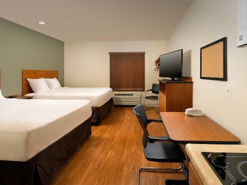 WoodSpring Suites Watford City - image 6