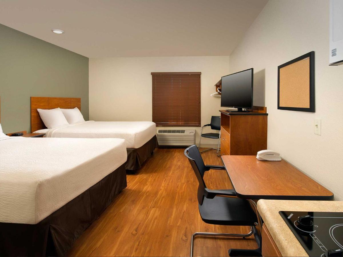 WoodSpring Suites Watford City - image 6