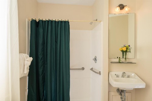 Idlwilde Inn - image 26