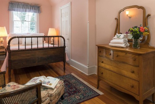 Idlwilde Inn - image 34