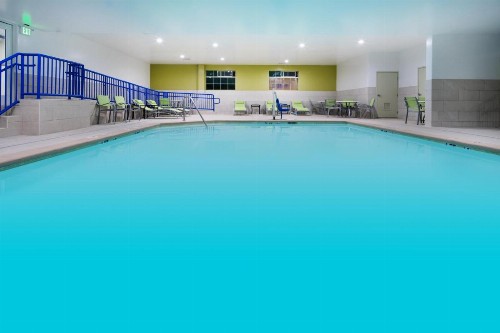 Holiday Inn Express Hotel & Suites Watsonville an IHG Hotel - image 14