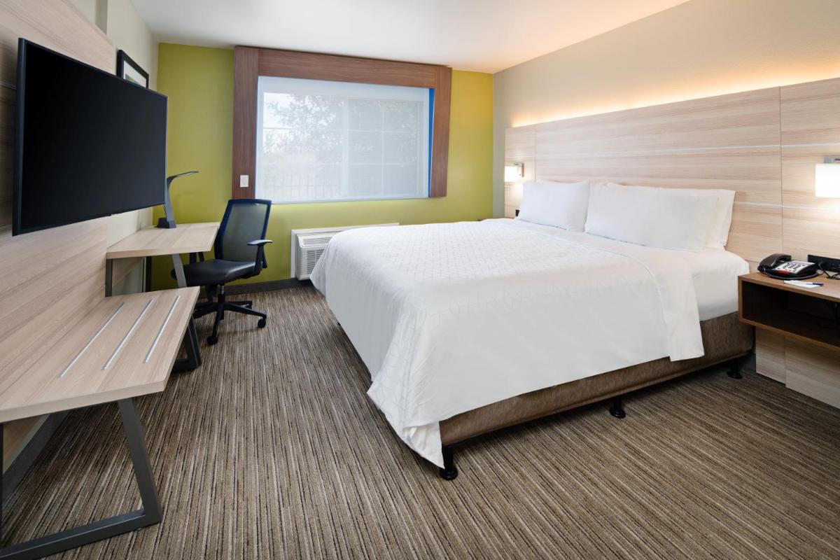 Holiday Inn Express Hotel & Suites Watsonville an IHG Hotel - image 7