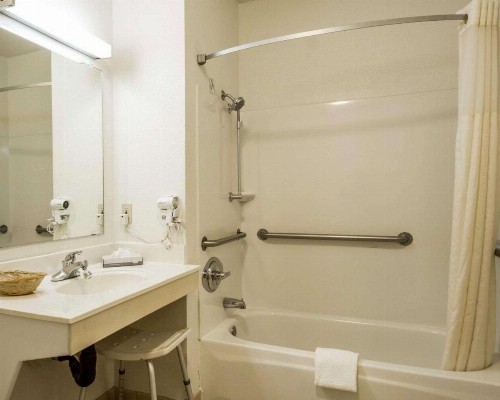 Rodeway Inn Watsonville - image 14