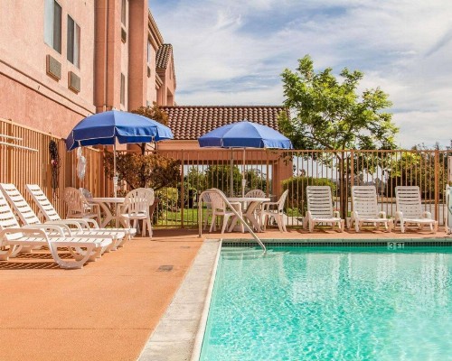 Rodeway Inn Watsonville - image 20