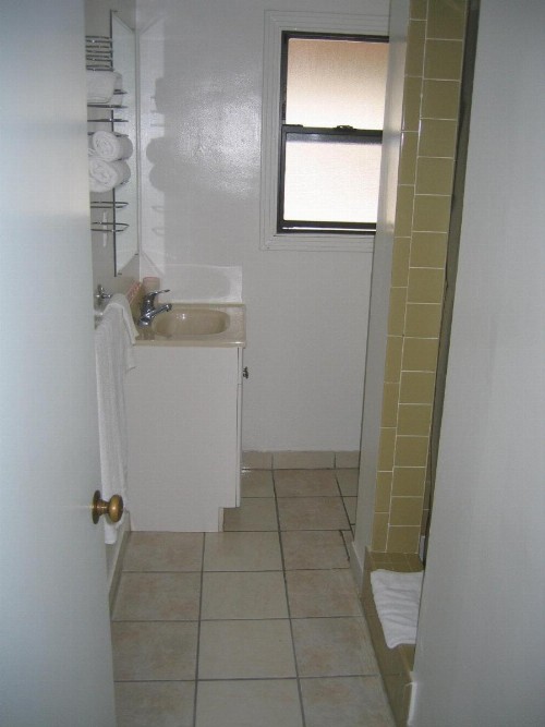 El Rancho Motel - image 8