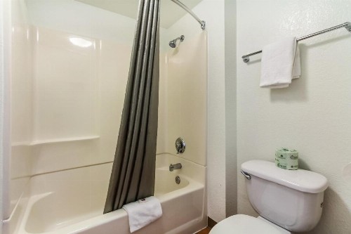 Motel 6-Watsonville CA - Monterey Area - image 29