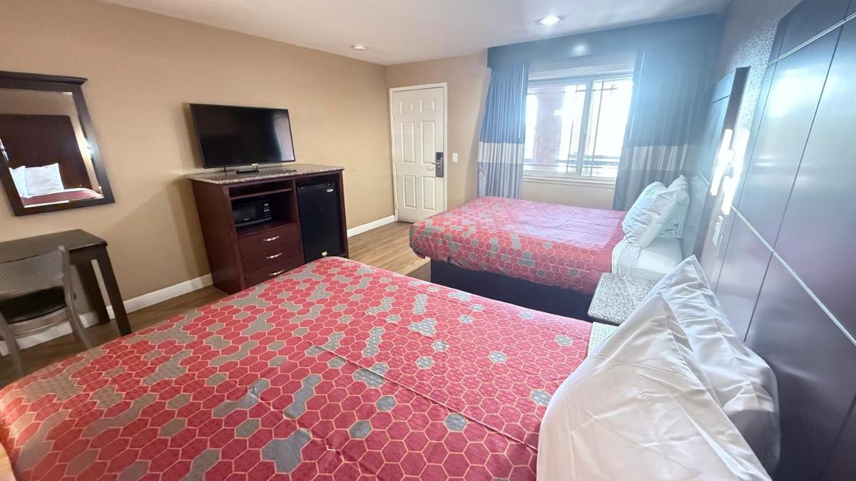 Valley Inn - image 3