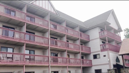 Days Inn by Wyndham Waynesville NC - image 2