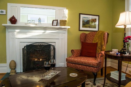 Oak Hill On Love Lane Bed and Breakfast Inn - image 11