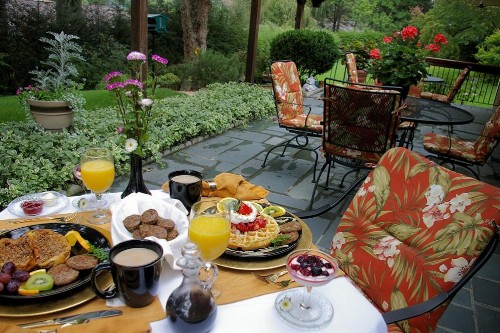 Brookside Mountain Mist Inn - image 6