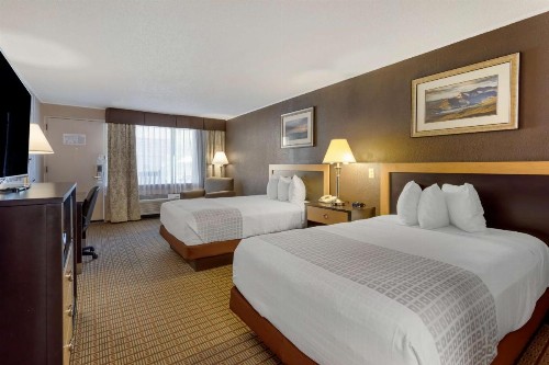Best Western Smoky Mountain Inn - image 19