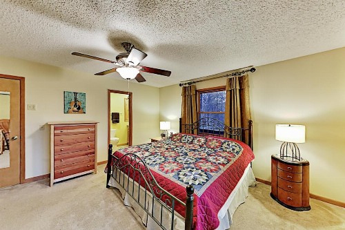 Private Mountain-View Home Near Skiing Golf Lake home - image 6