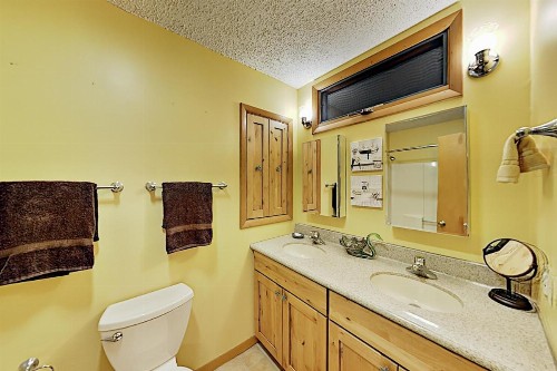 Private Mountain-View Home Near Skiing Golf Lake home - image 8