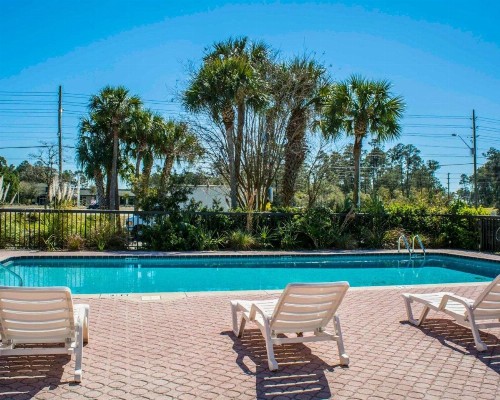 Quality Inn - Weeki Wachee - image 3