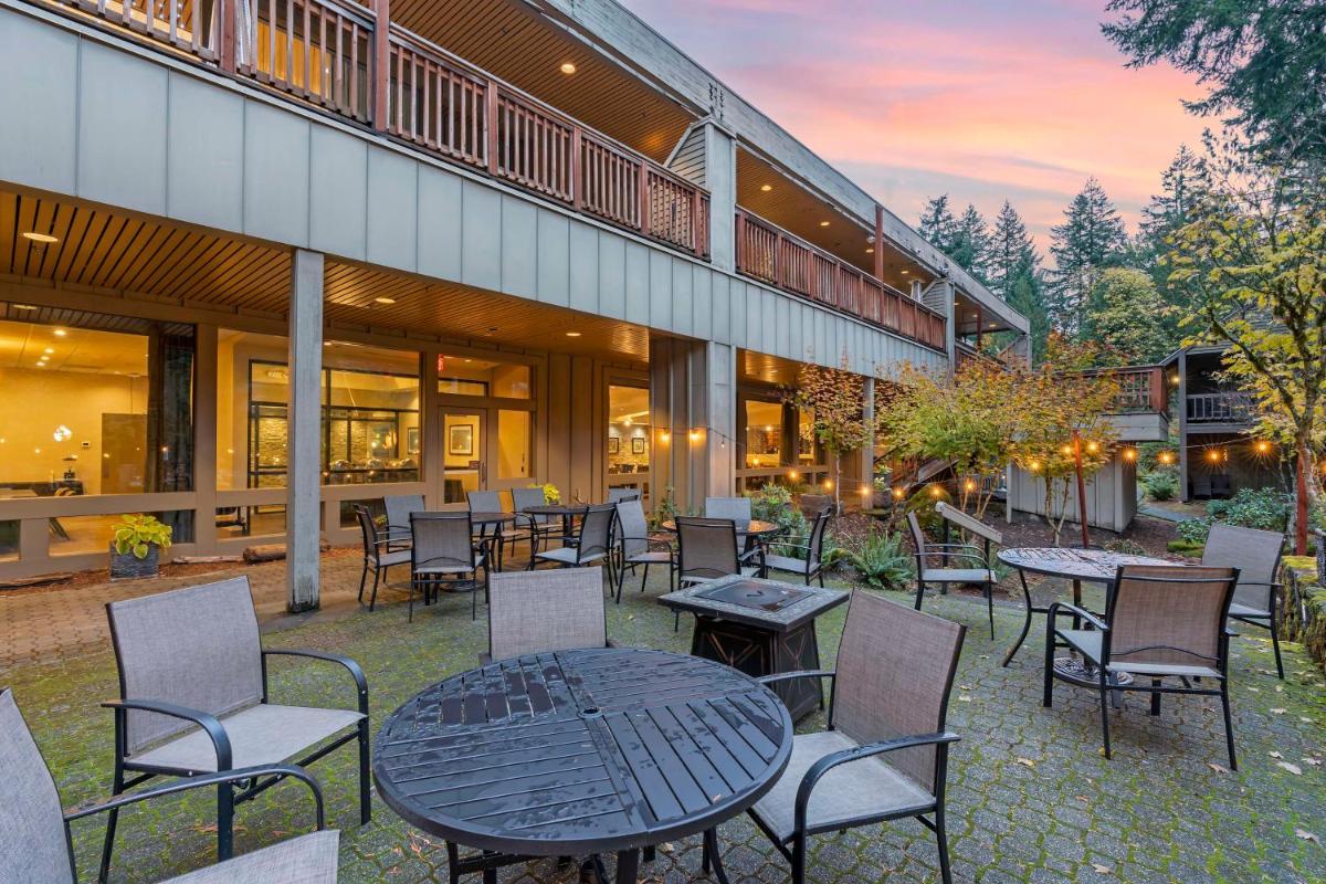 BW Premier Collection Mt Hood Oregon Resort - image 2